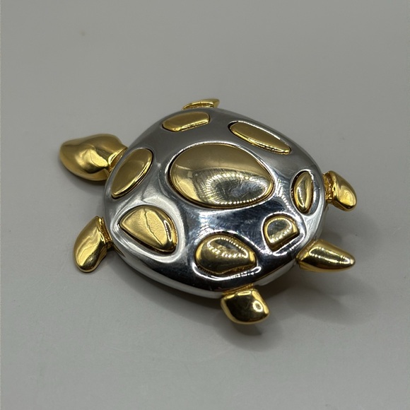 Vintage Gold Silver Tone Turtle Brooch Pin - Picture 2 of 3